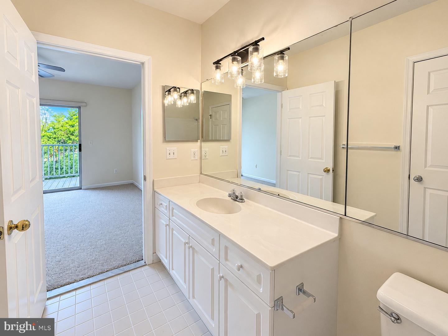 7000 Falls Reach Dr #209 Property Photo 22