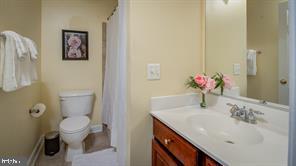 8070 Samuel Wallis St Property Photo 16