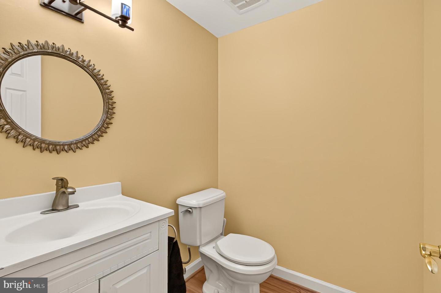 4720 Exeter St Property Photo 21