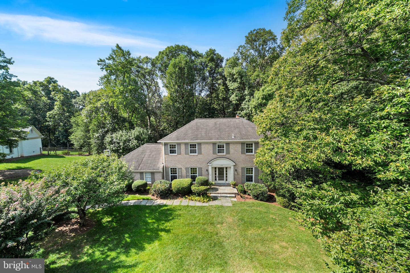 1160 OLD GATE CT