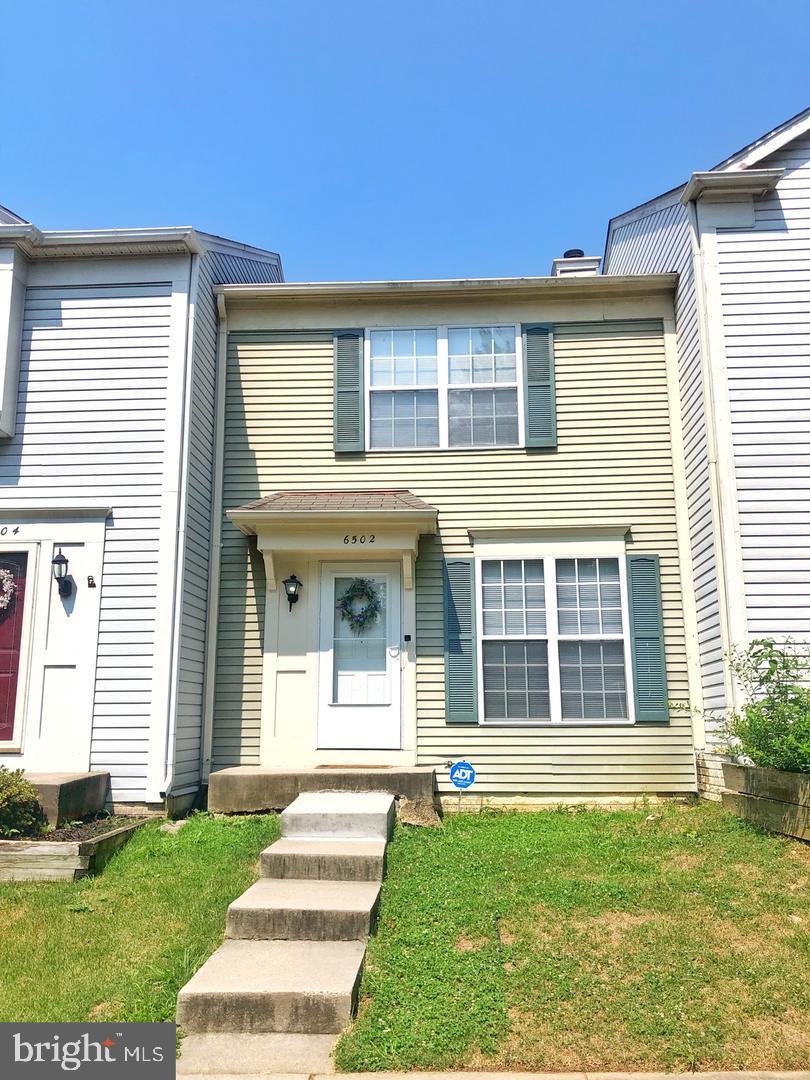 6502 OLD CARRIAGE LN Property Photo 1