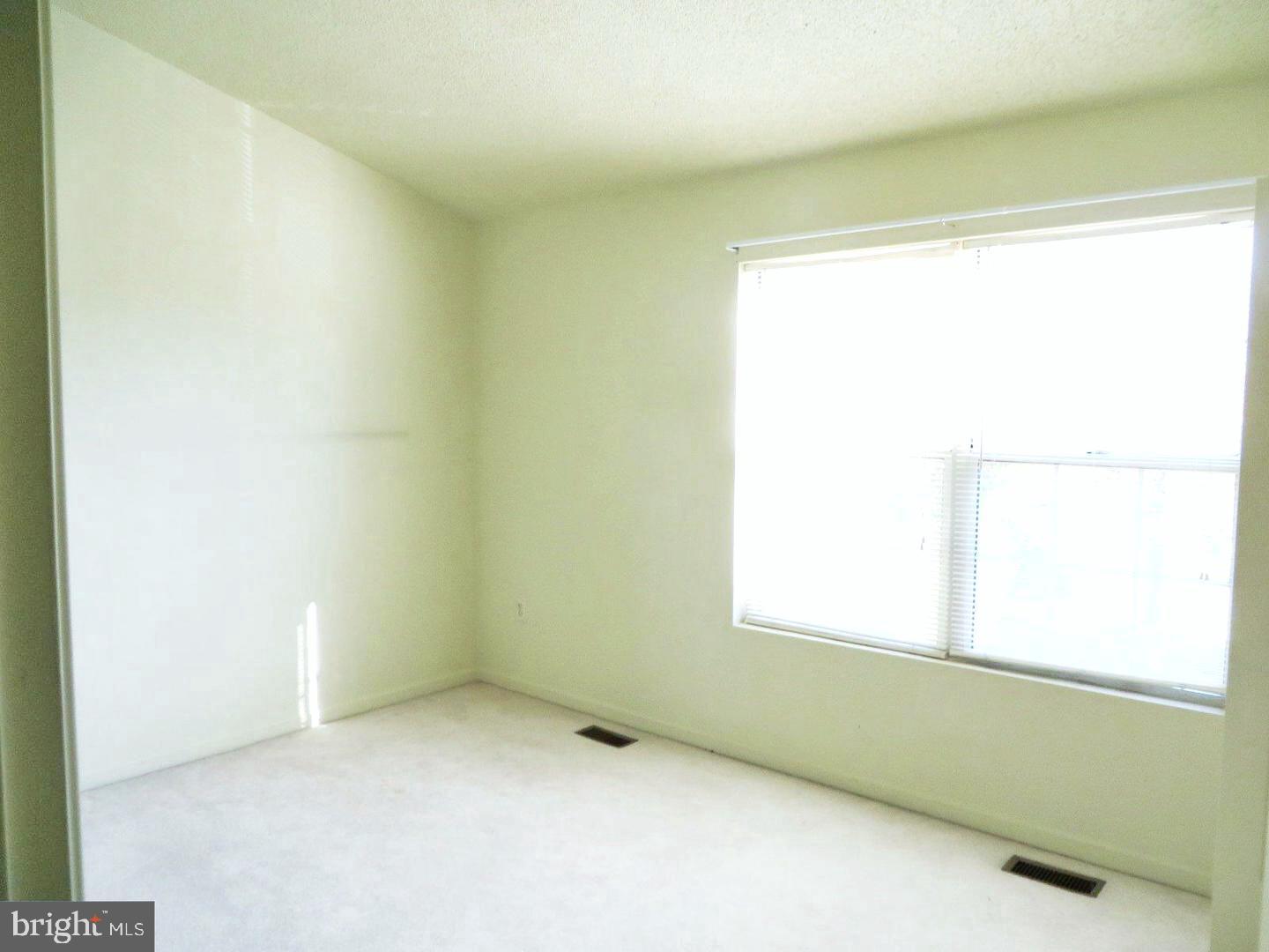 6502 Old Carriage Ln Property Photo 6