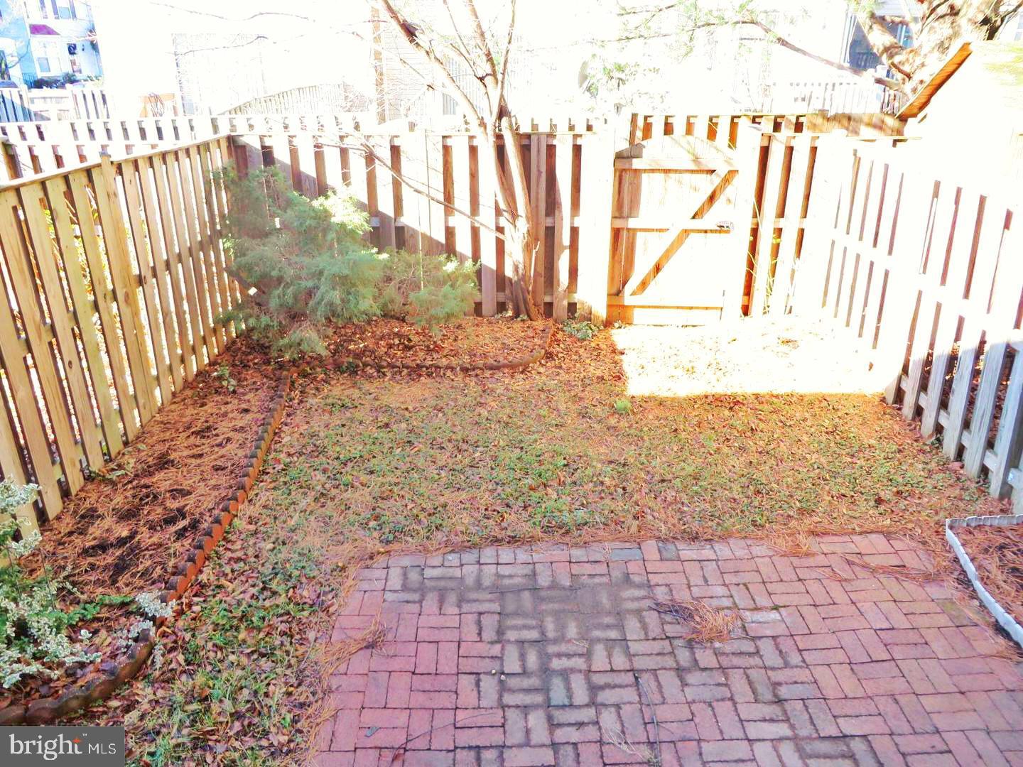 6502 Old Carriage Ln Property Photo 9