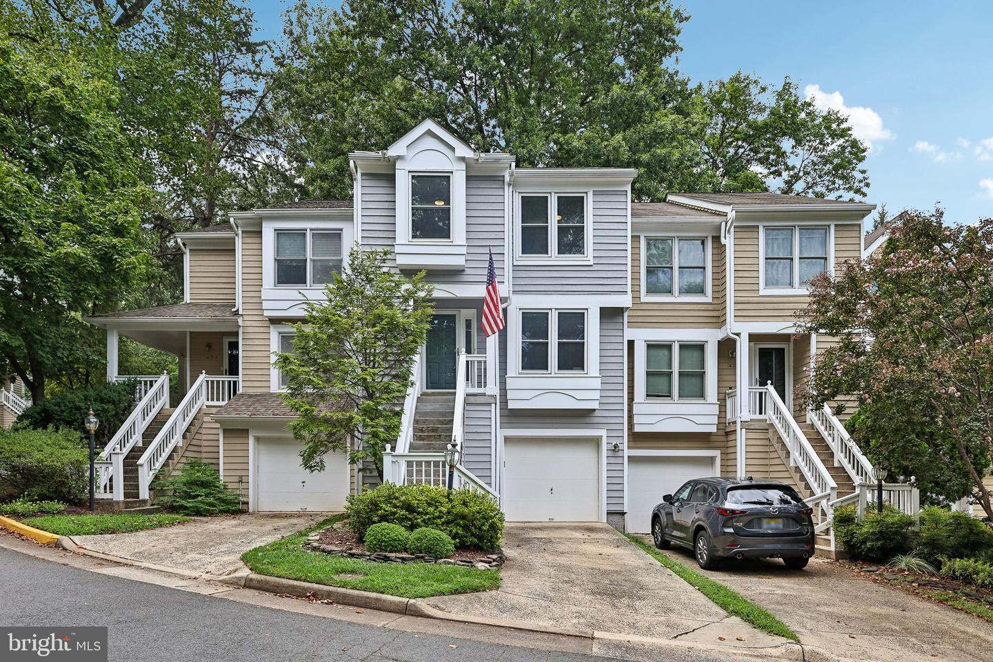 1432 Newport Spring Ct Property Photo 1