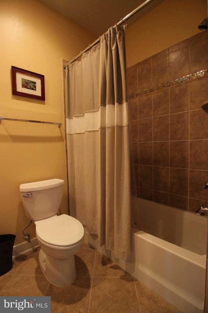 4155 Rush St Property Photo 12