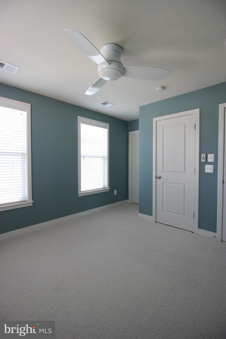 4155 Rush St Property Photo 19