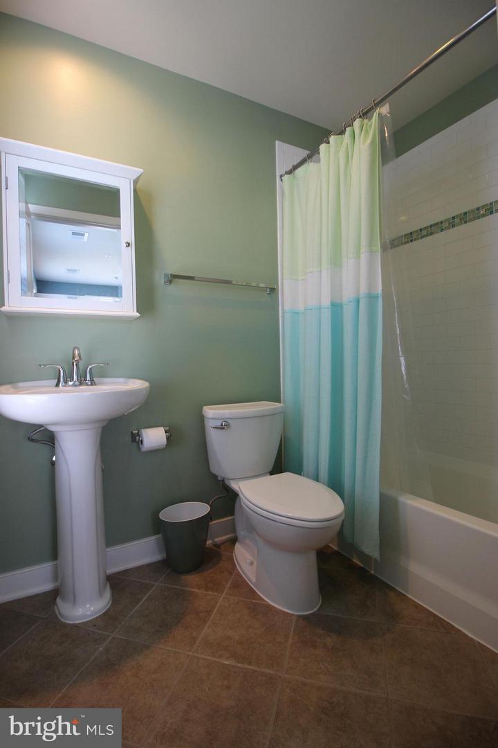 4155 Rush St Property Photo 20