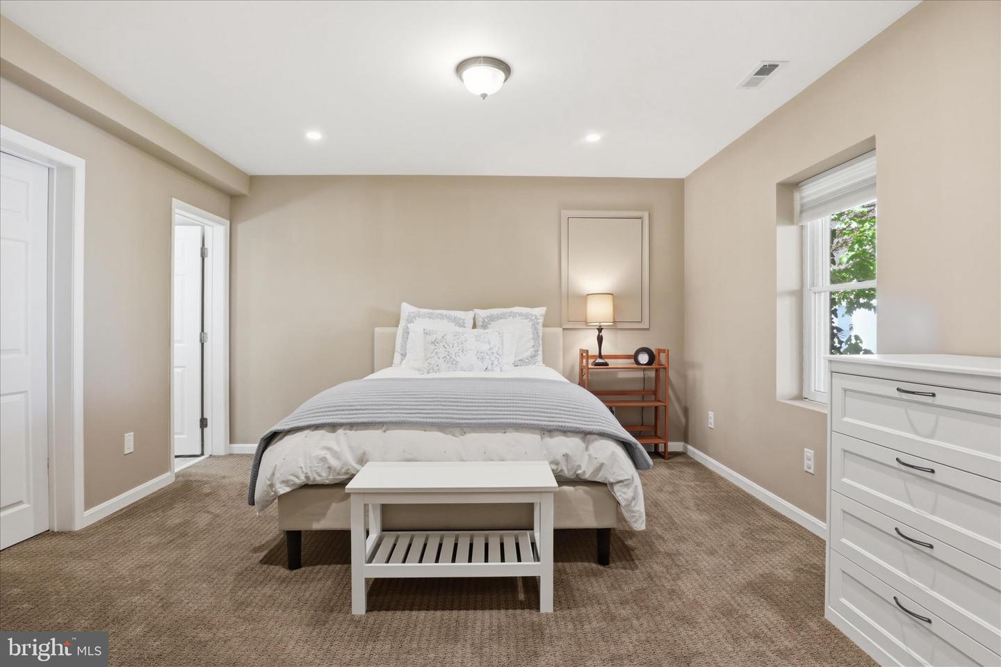 3424 Silver Maple Pl Property Photo 45