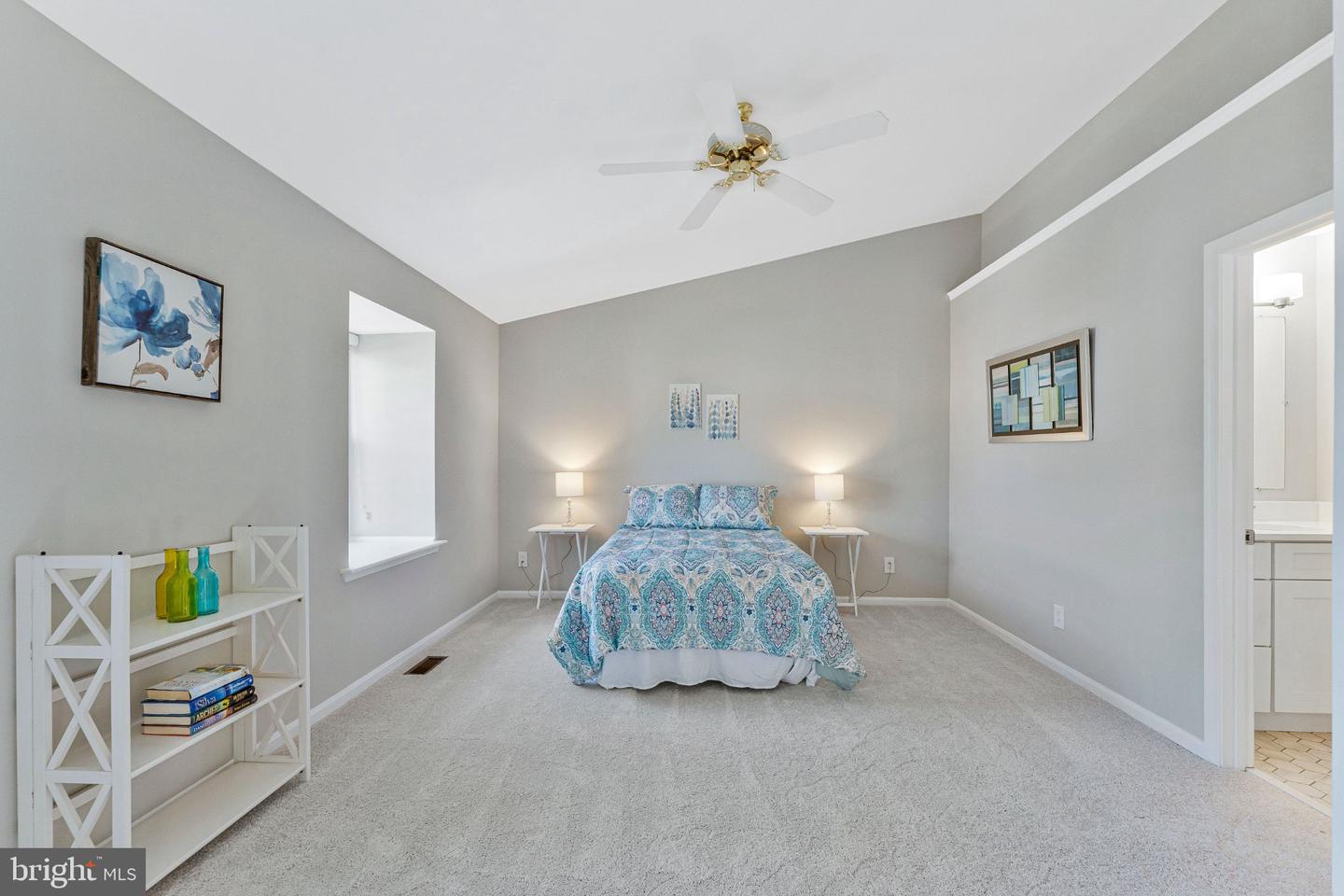4284 Sleepy Lake Dr Property Photo 17