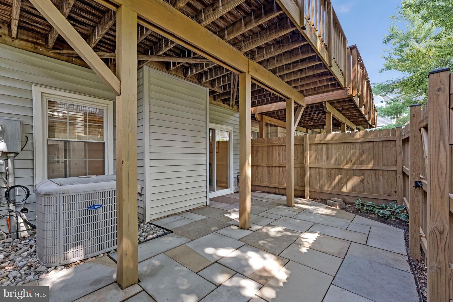 4284 Sleepy Lake Dr Property Photo 35