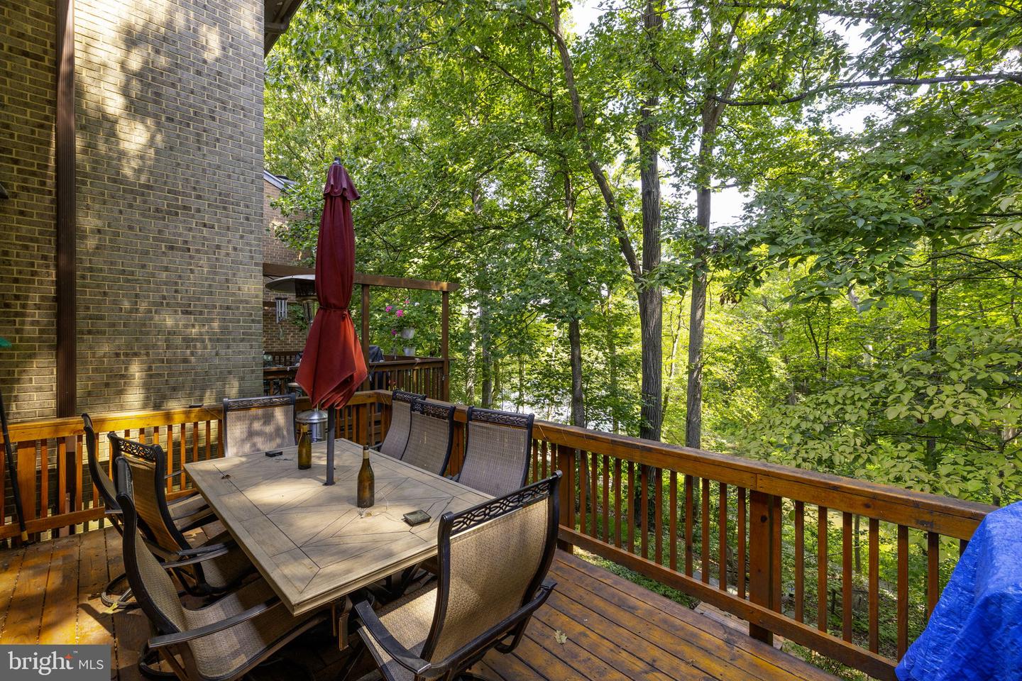 5723 Waters Edge Landing Ct Property Photo 3