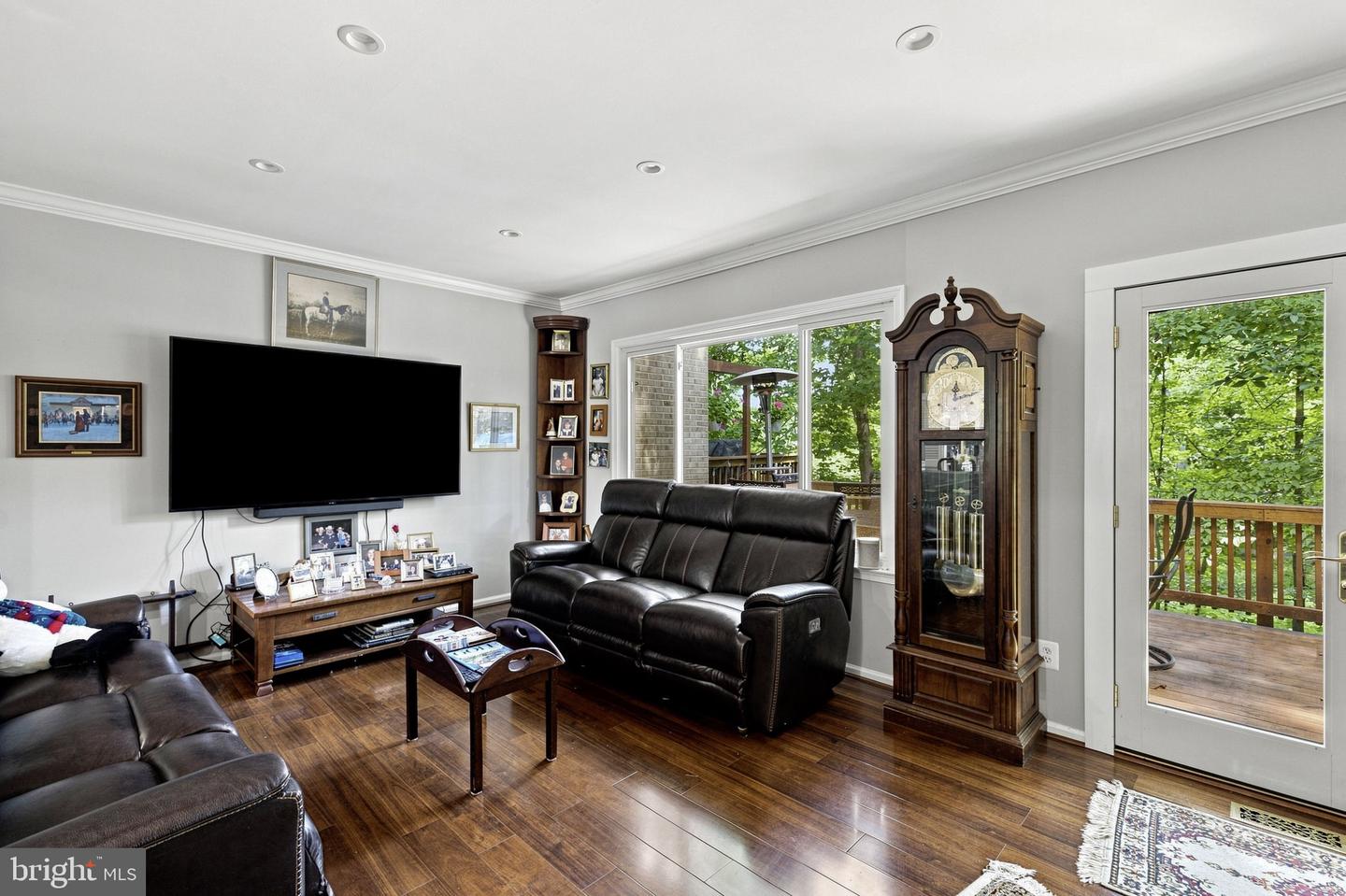 5723 Waters Edge Landing Ct Property Photo 16