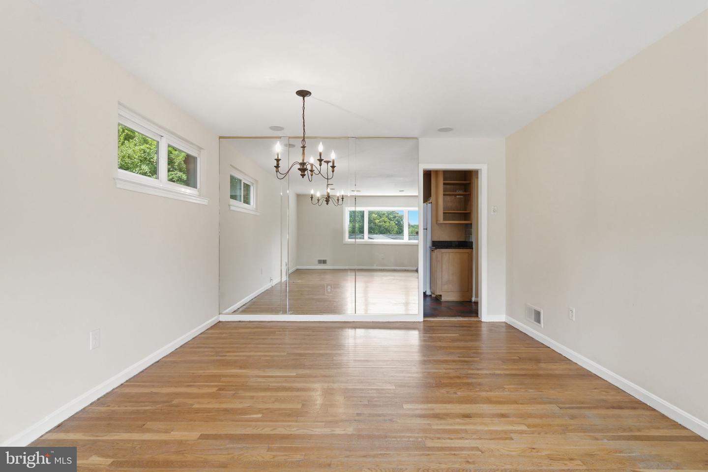 5506 Ventnor Ln Property Photo 19