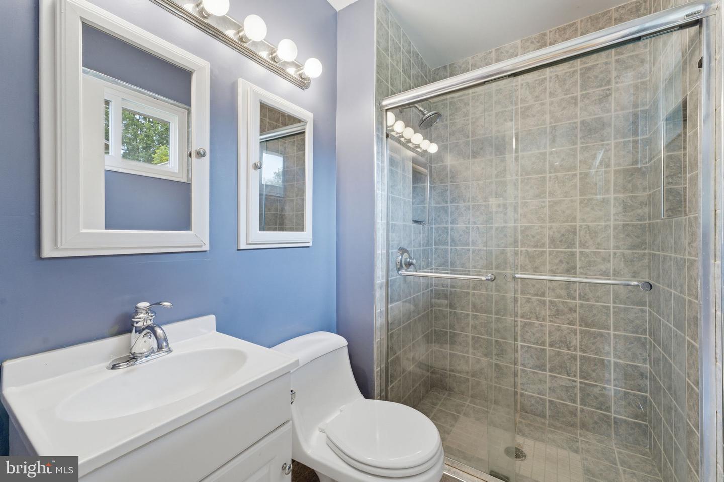 5506 Ventnor Ln Property Photo 39