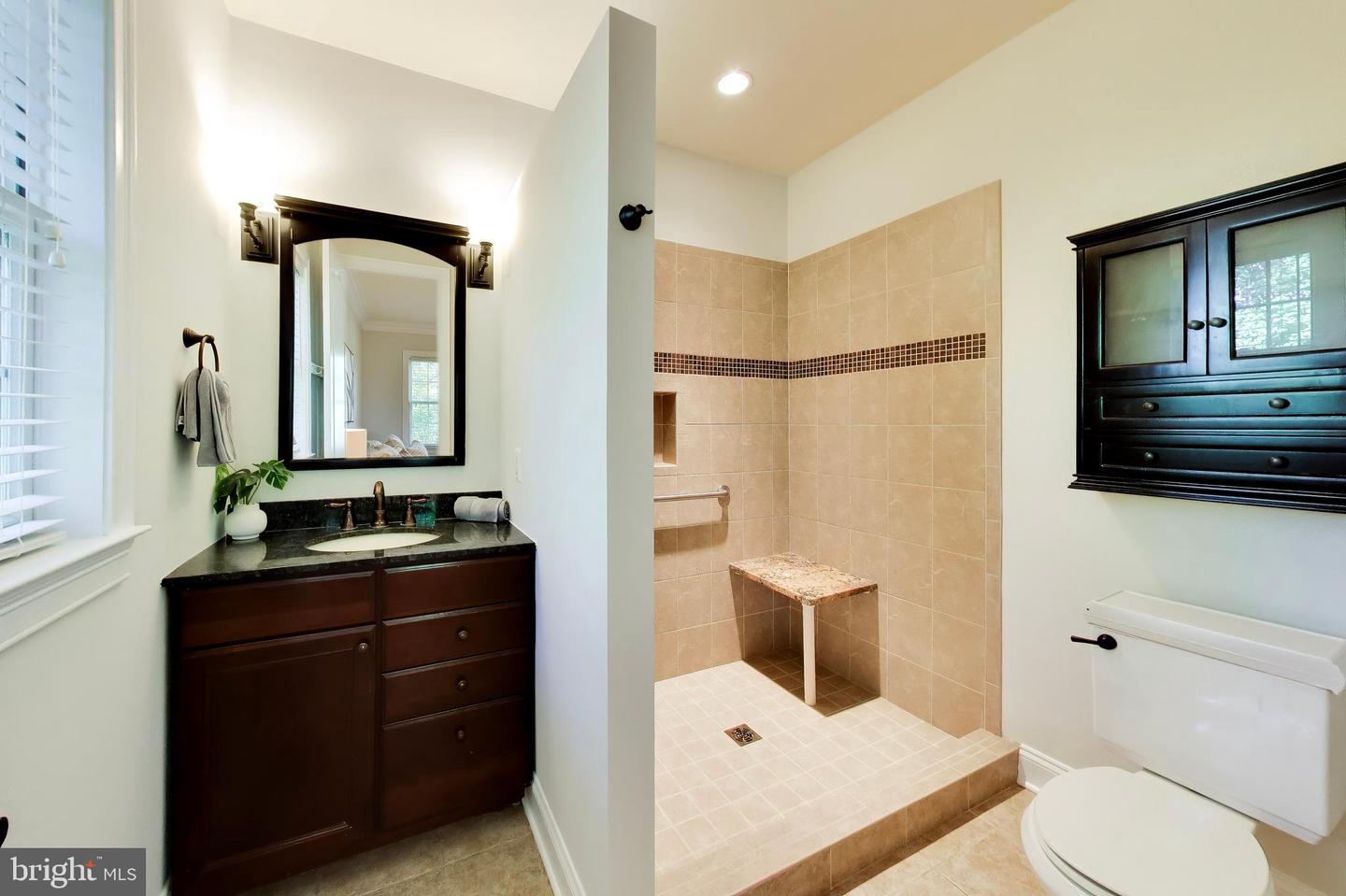 6639 Locust Way Property Photo 27