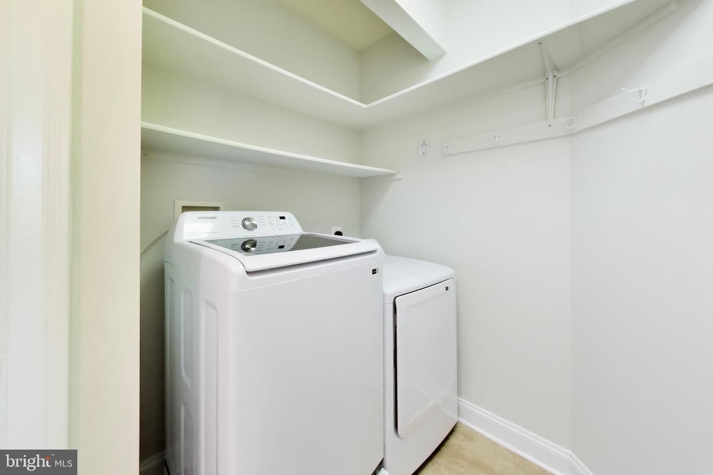 6639 Locust Way Property Photo 28