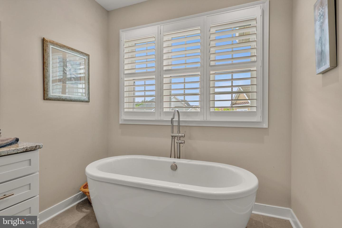 VAFX2335968 Property Photo 30