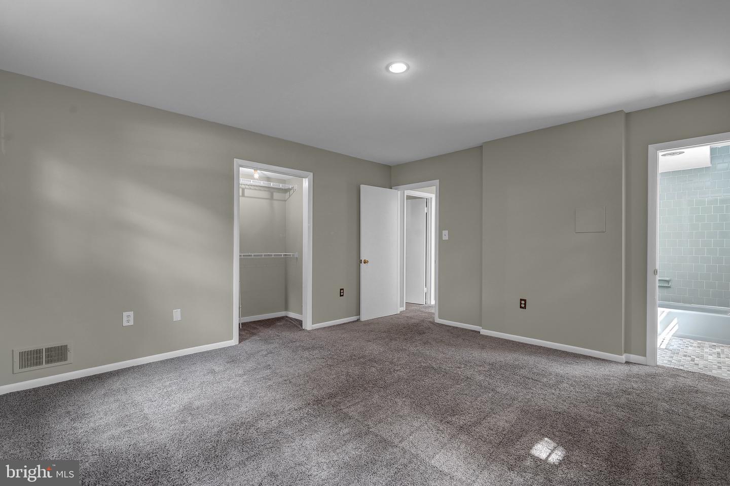 2504 Stirrup Ln Property Photo 27