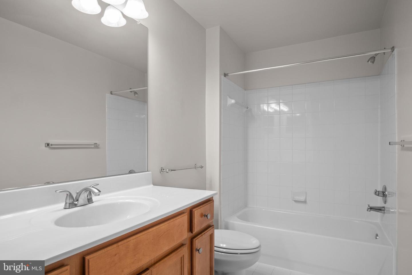 1509 North Point Dr #2 Property Photo 5