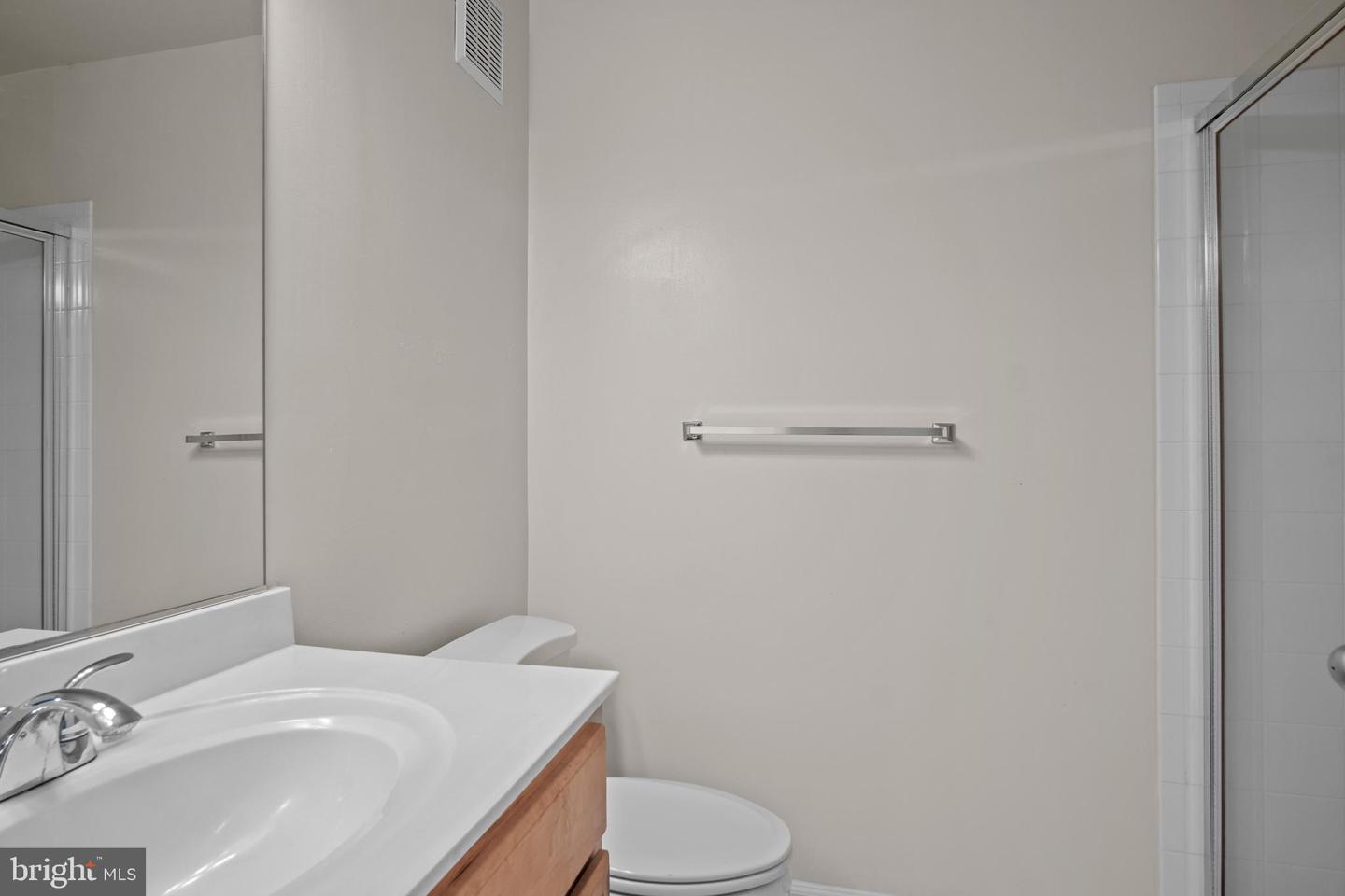 1509 North Point Dr #2 Property Photo 10