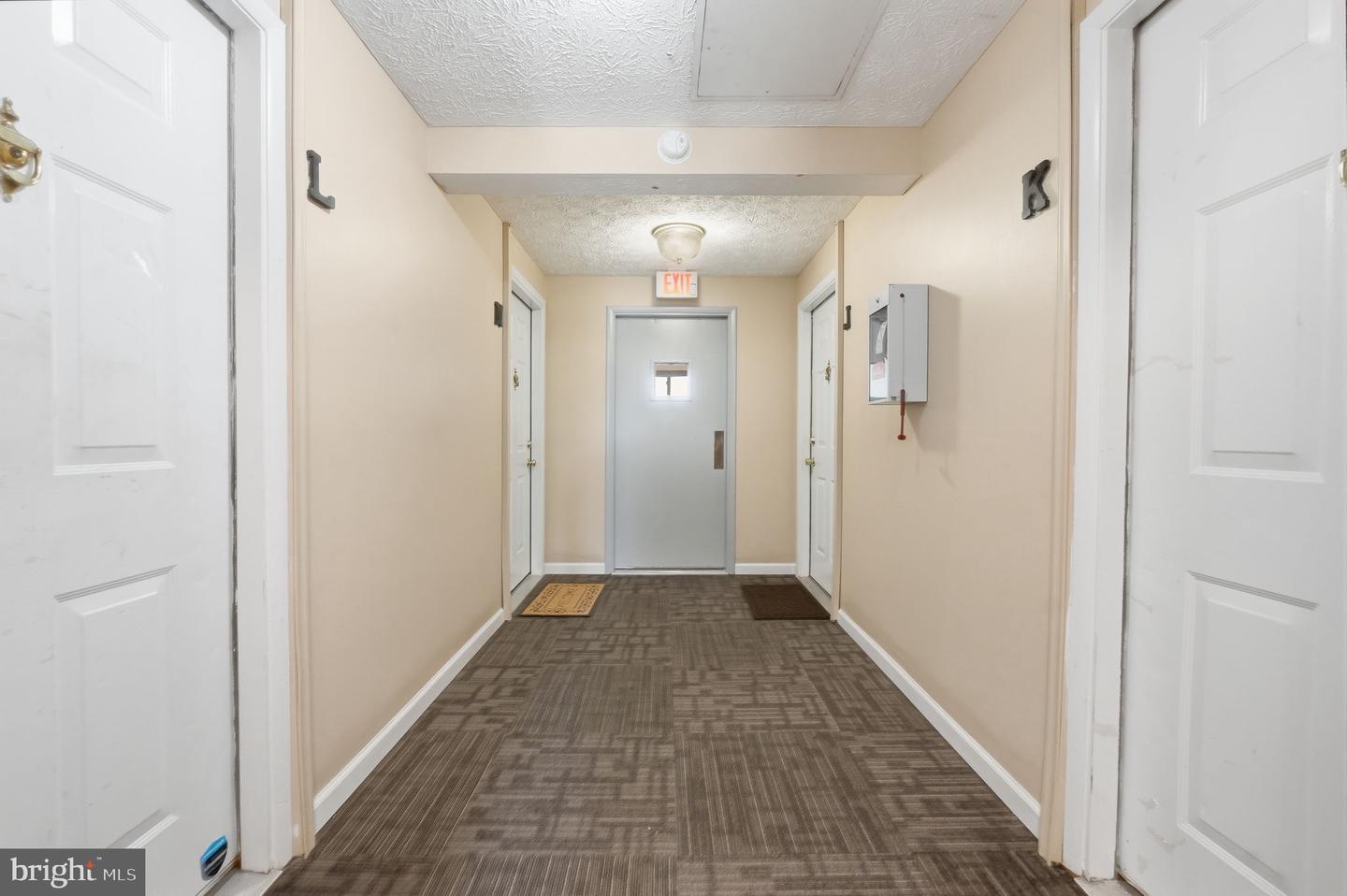 4410-j Groombridge Way #29/10j Property Photo 5