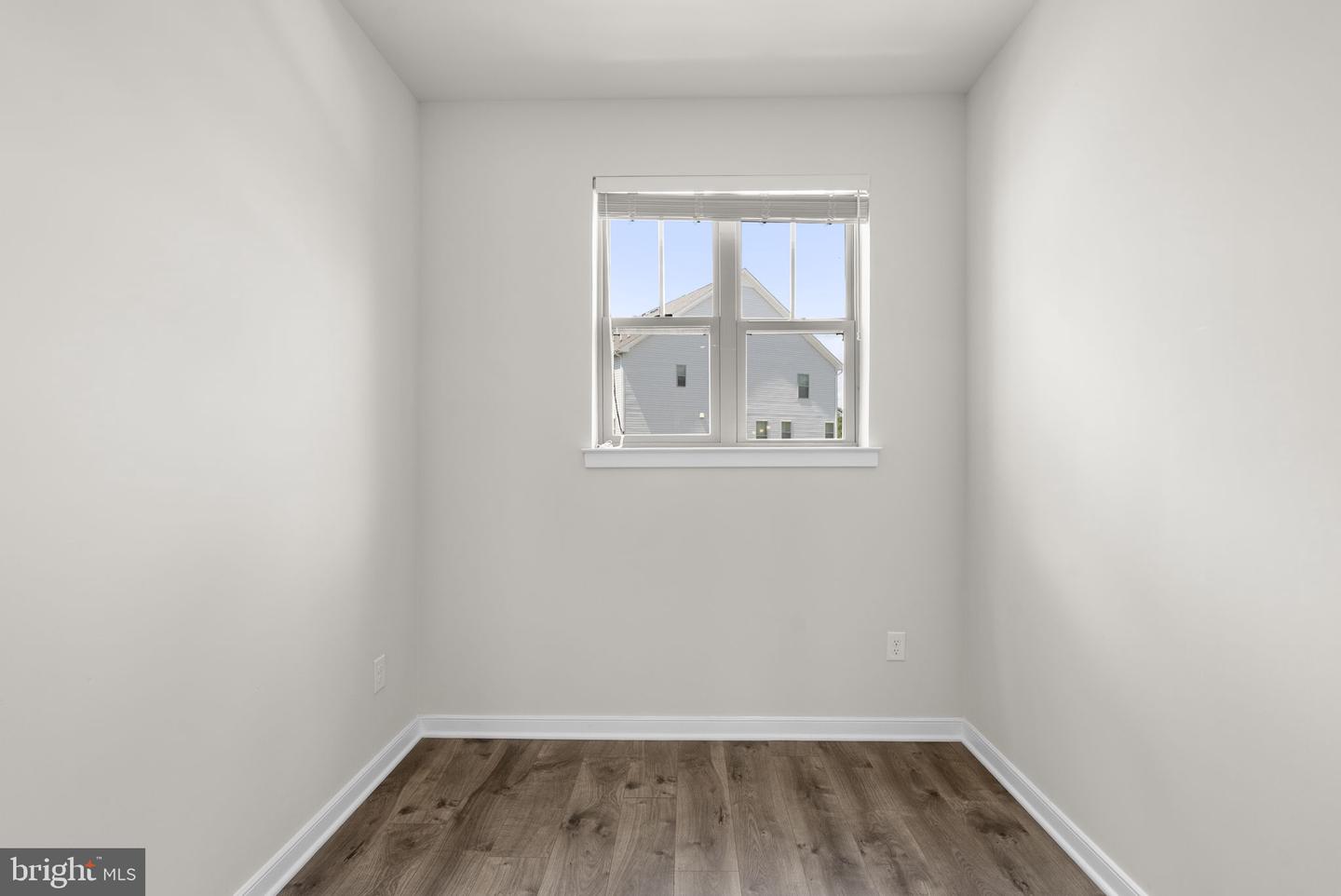 2604 Loganberry Dr Property Photo 14