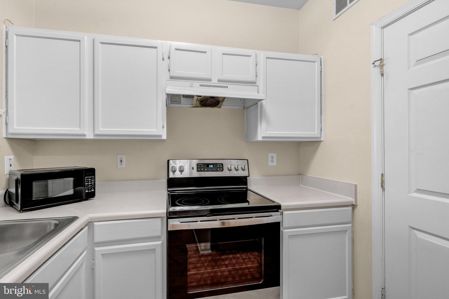 1580 Spring Gate Dr #4102 Property Photo 16