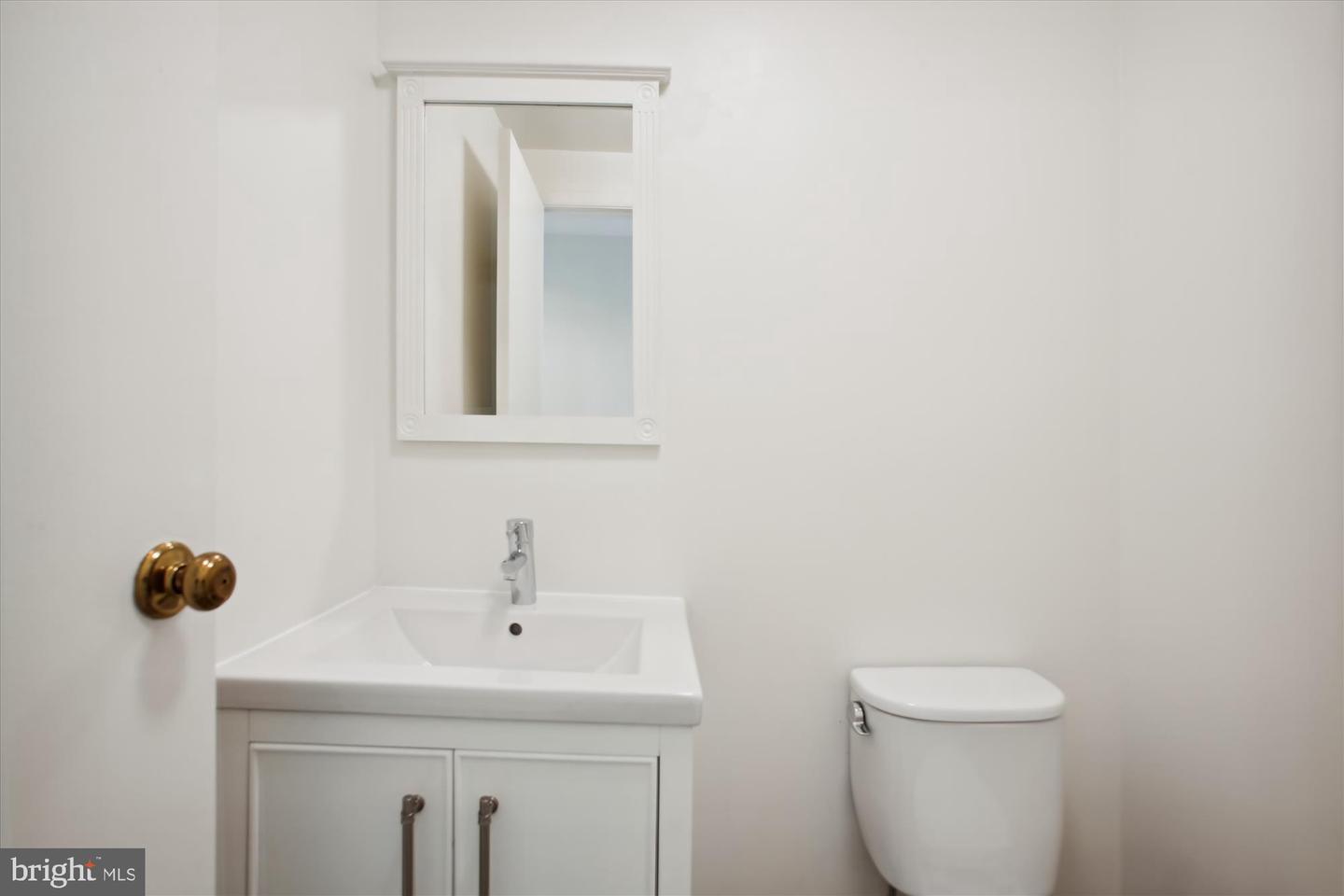 11571 Shadbush Ct Property Photo 5