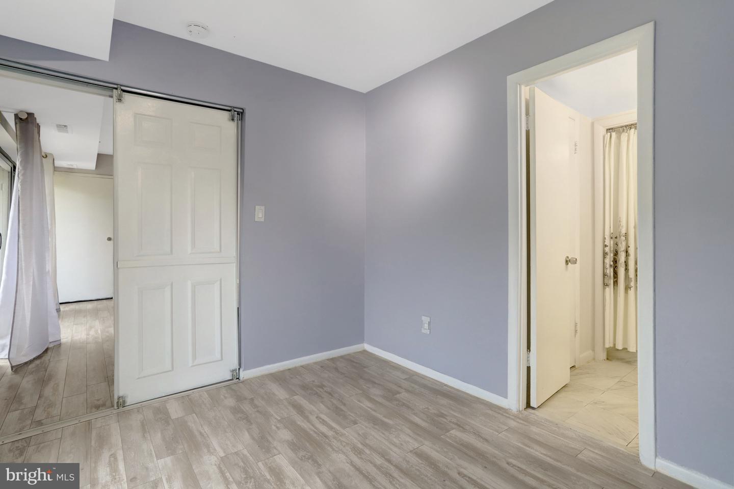 6137 Leesburg Pike #506 Property Photo 20