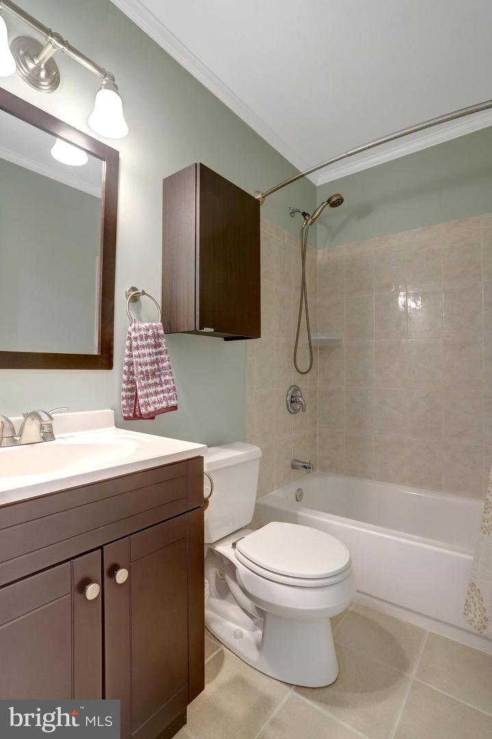 7936 Spring Forest Ct #7a Property Photo 31