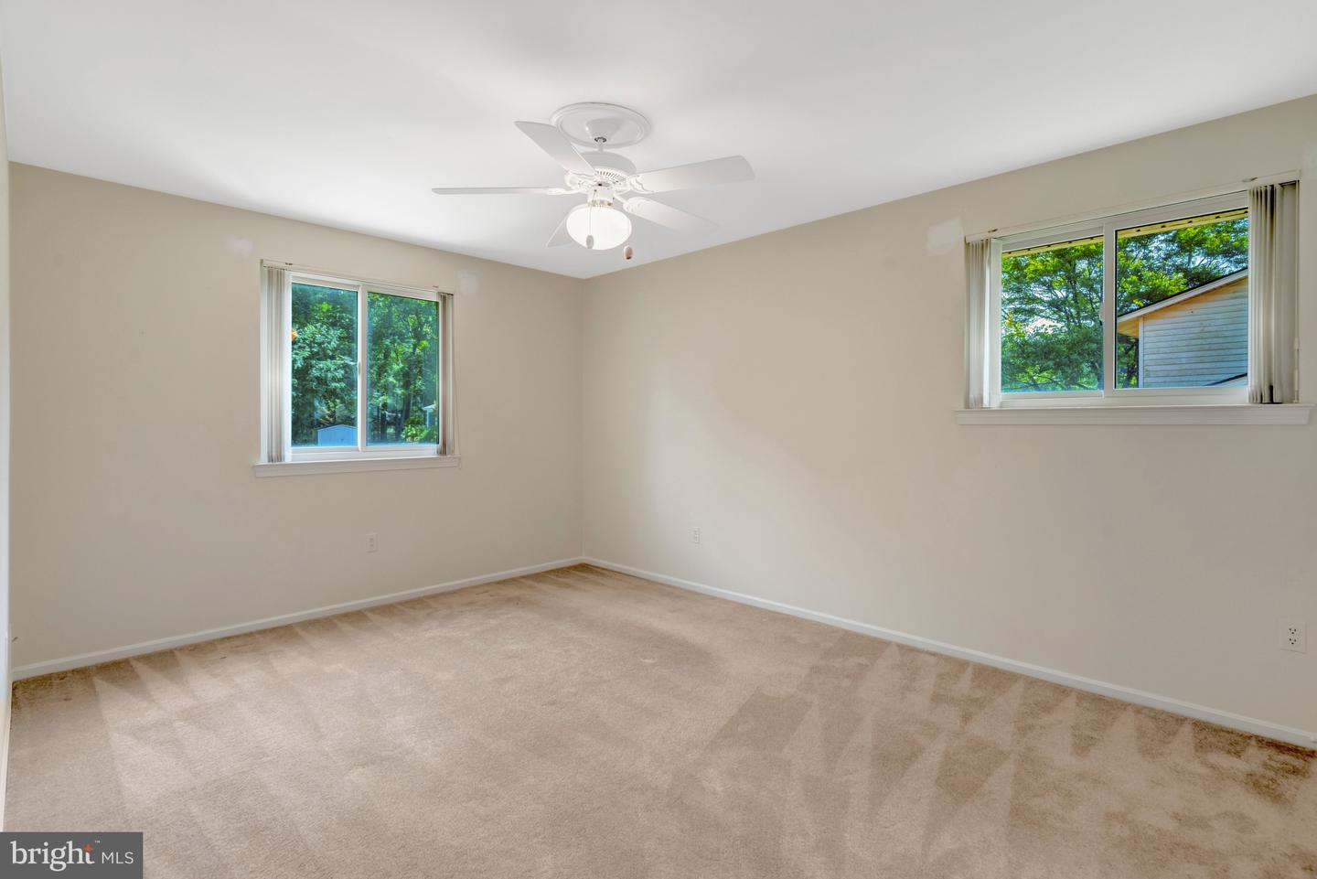 5202 Richardson Dr Property Photo 22