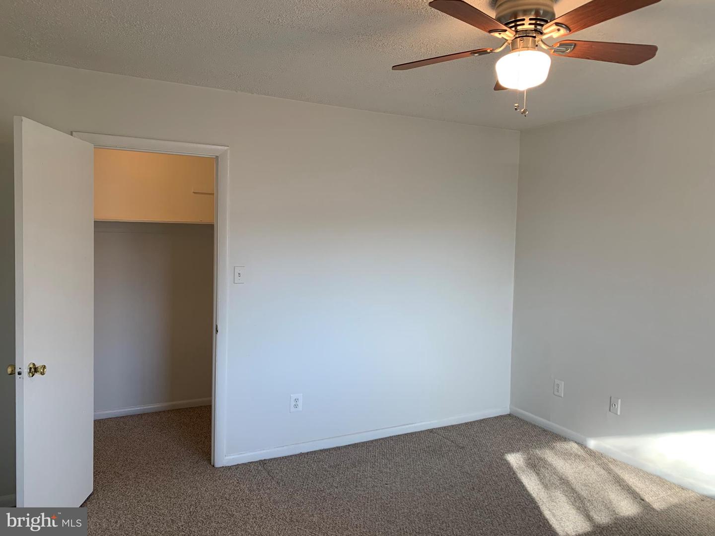 7602 Savannah St #304 Property Photo 10