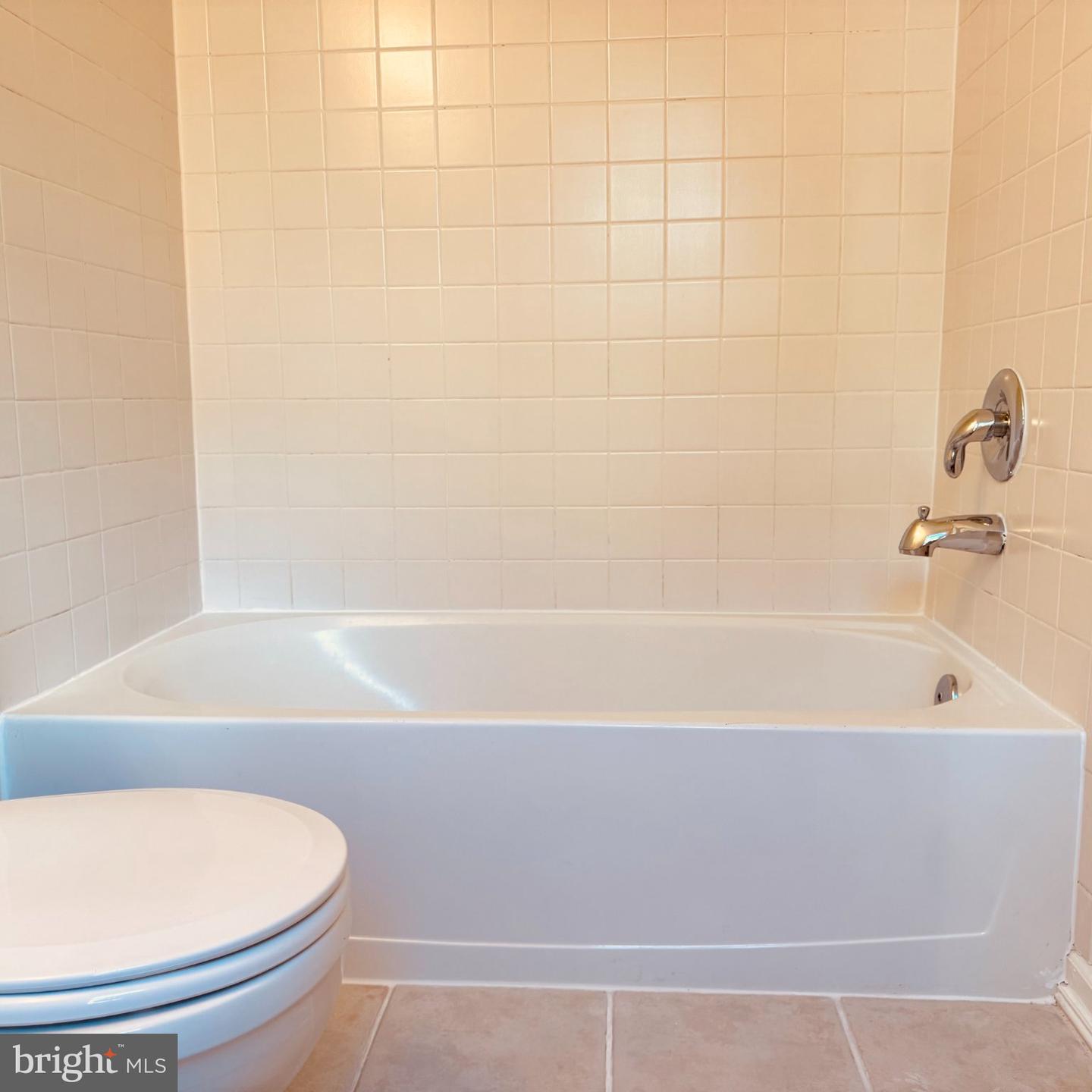8936 Singleleaf Cir Property Photo 10