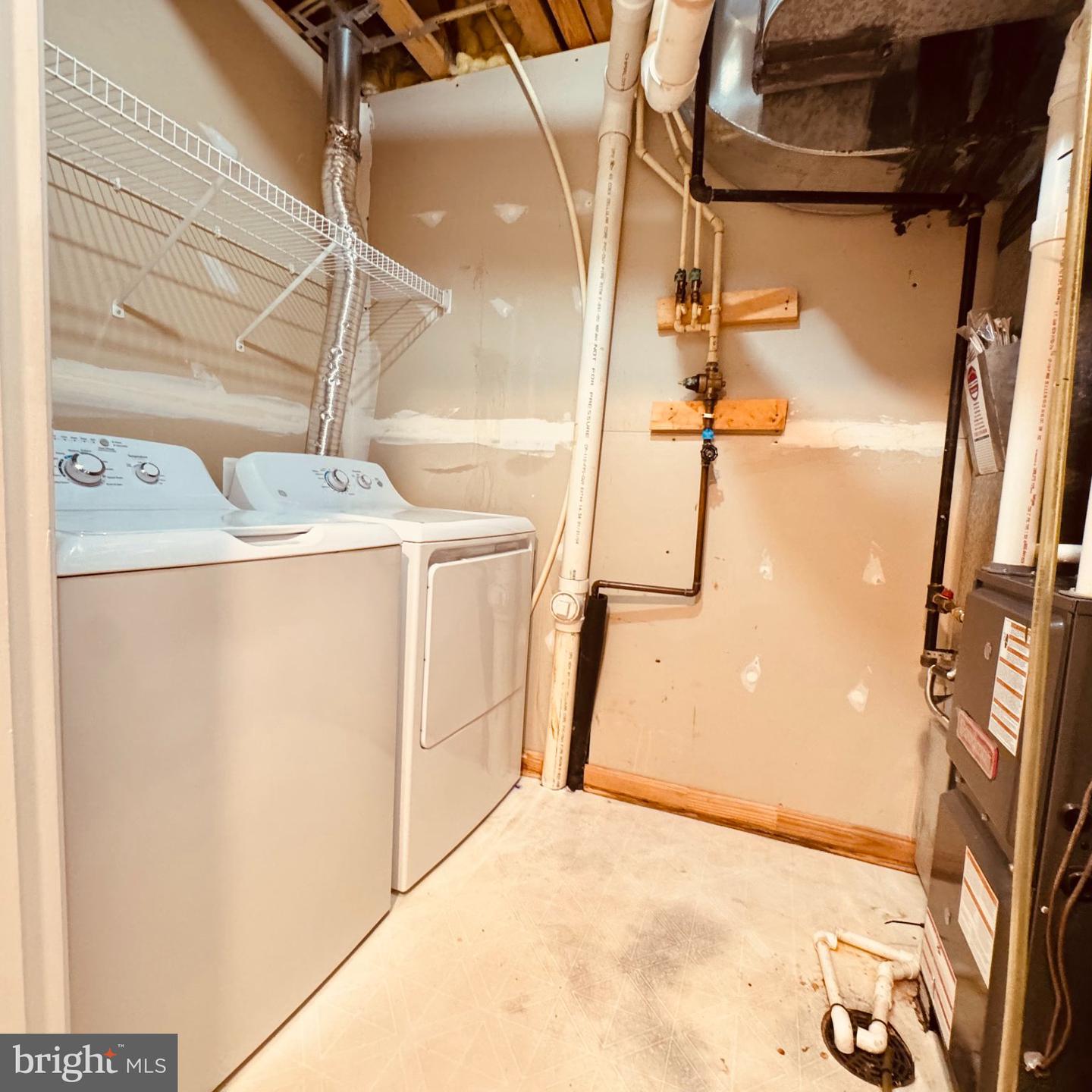 8936 Singleleaf Cir Property Photo 16