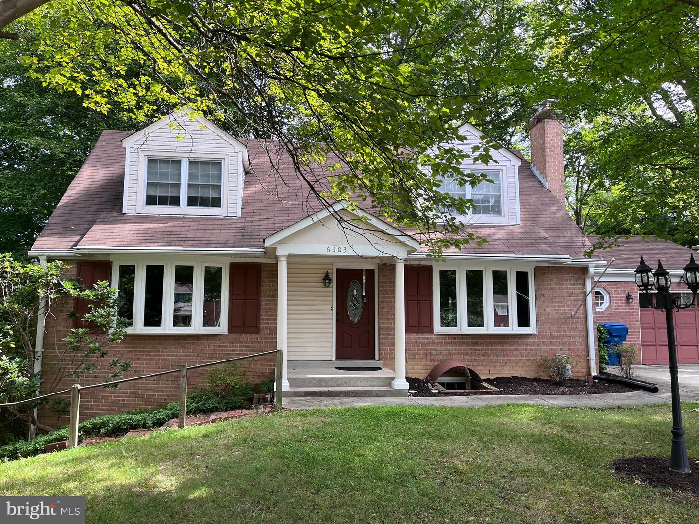 6803 DANTE CT Property Photo 1