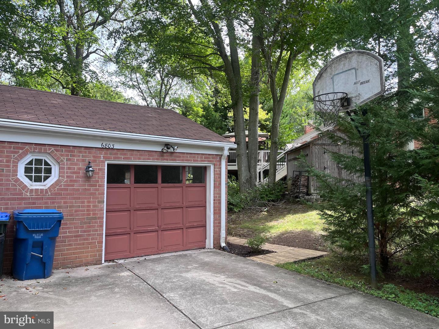 6803 Dante Ct Property Photo 23