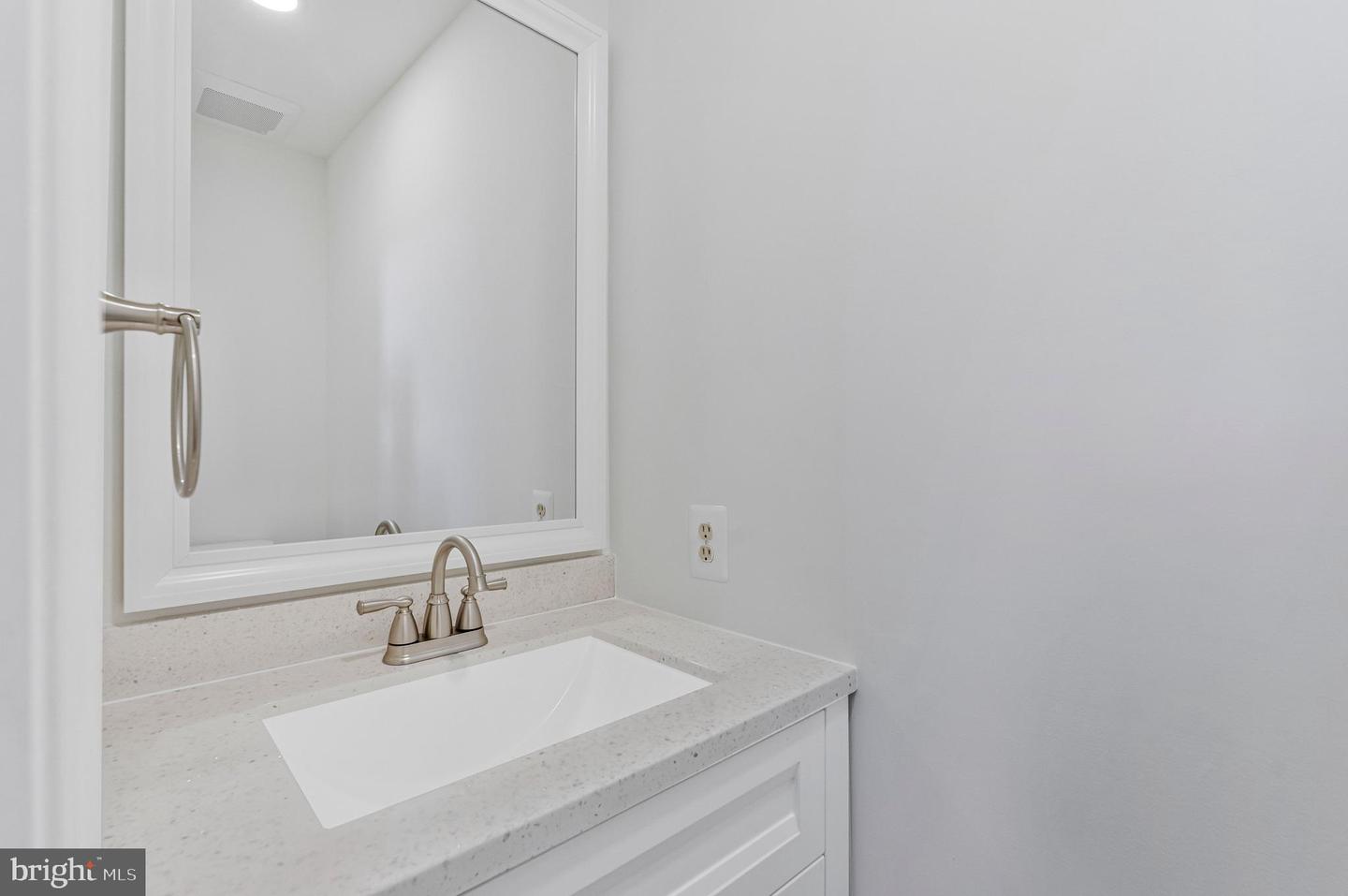 1138 Randolph Rd Property Photo 31