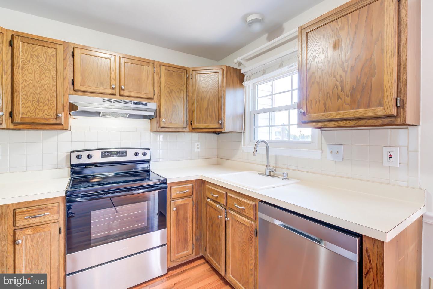 14536 Castleford Ct Property Photo 18