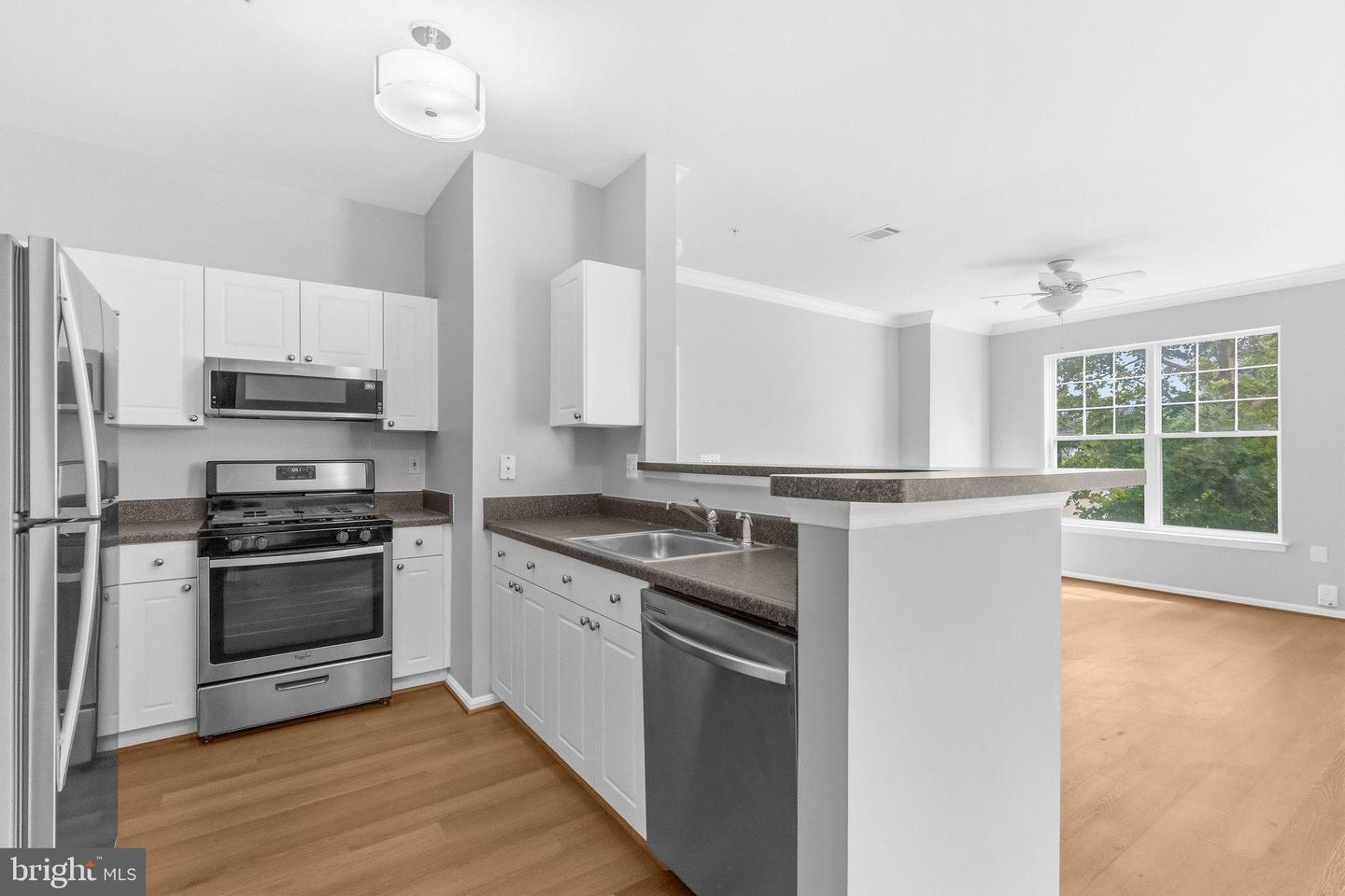 11349 Aristotle Dr #6-301 Property Photo 12