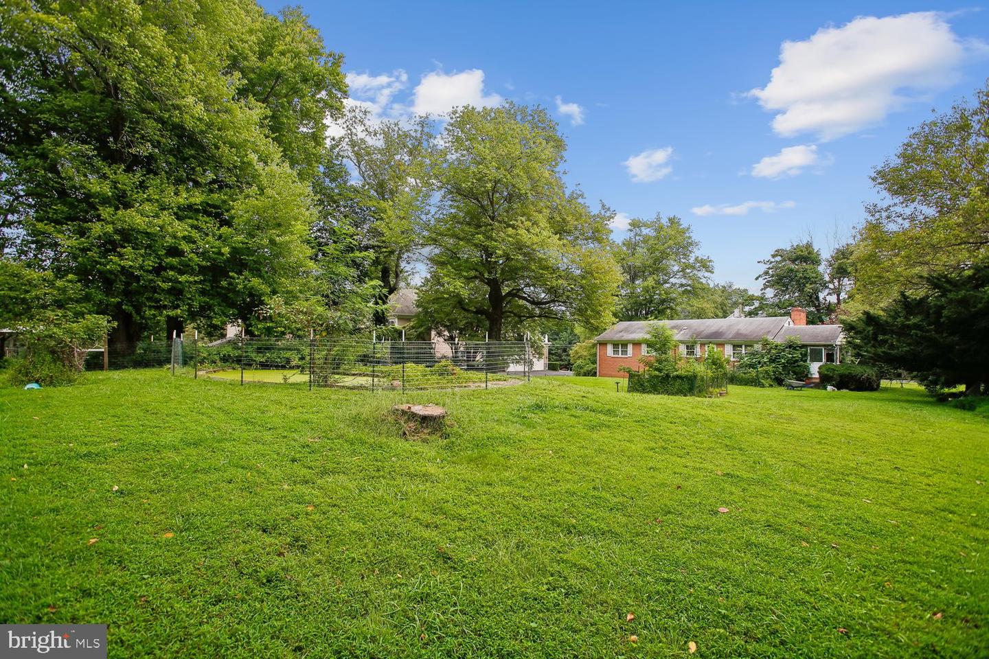 2810 Hill Rd Property Photo 12