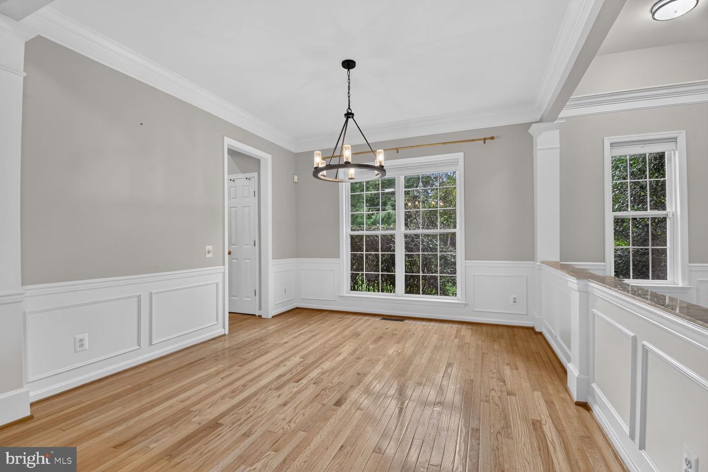 12525 Fox View Way Property Photo 4