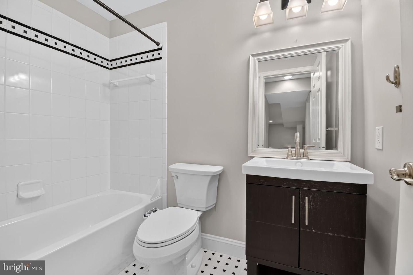 12525 Fox View Way Property Photo 21