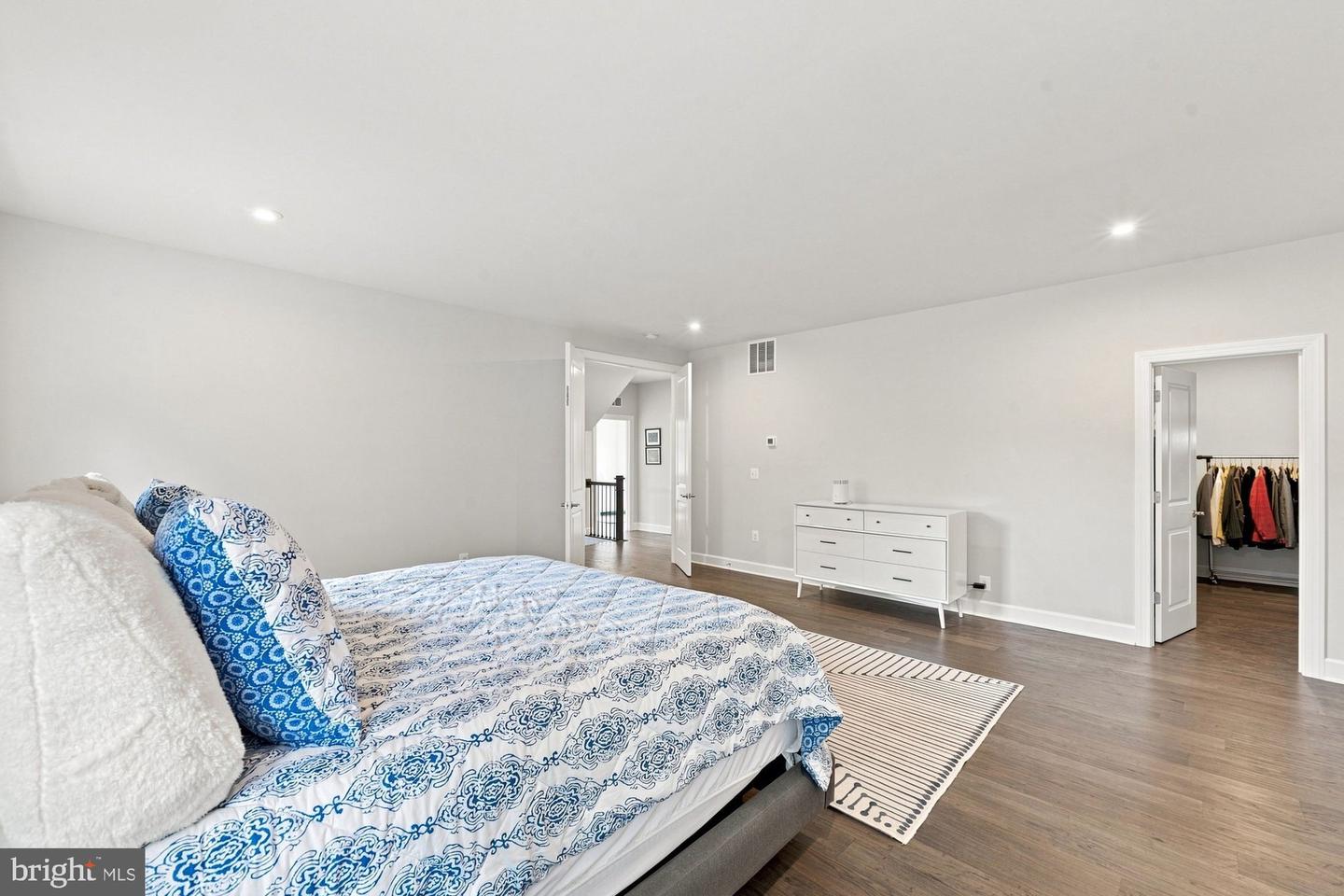 1717 Macon St Property Photo 35