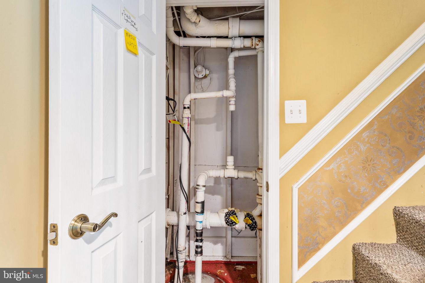 6808 Darby Ln Property Photo 29