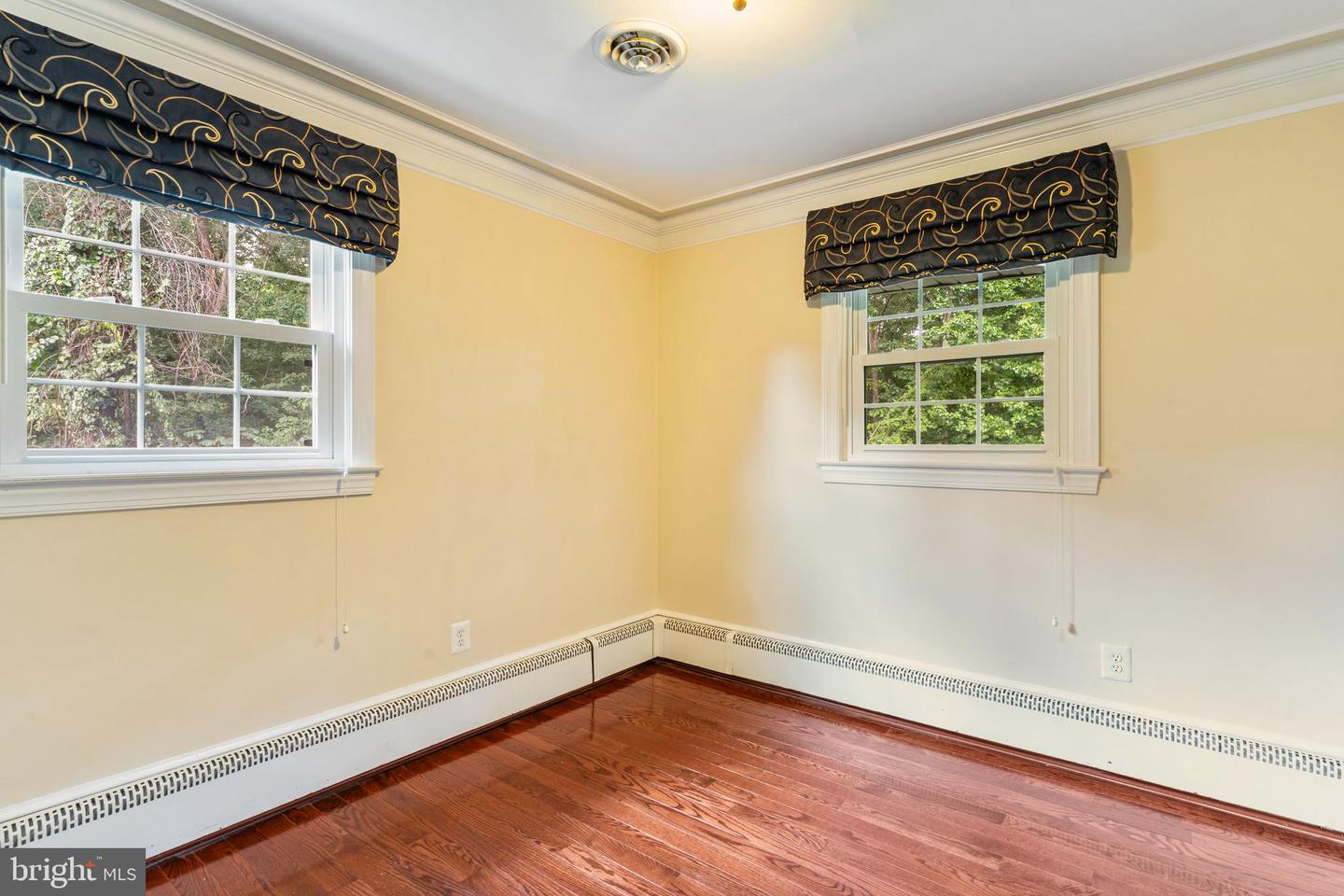 6808 Darby Ln Property Photo 45