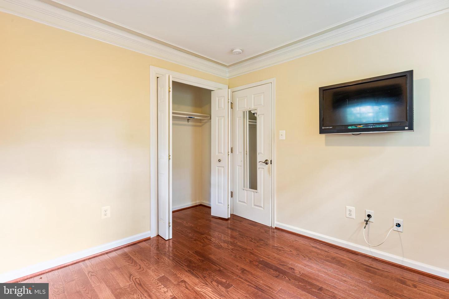6808 Darby Ln Property Photo 46