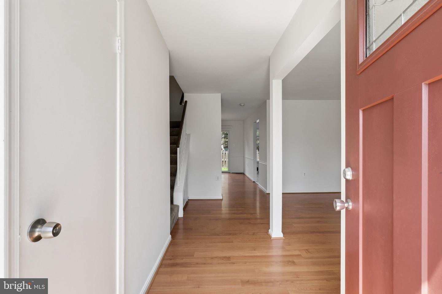 10320 Colony Park Dr Property Photo 4