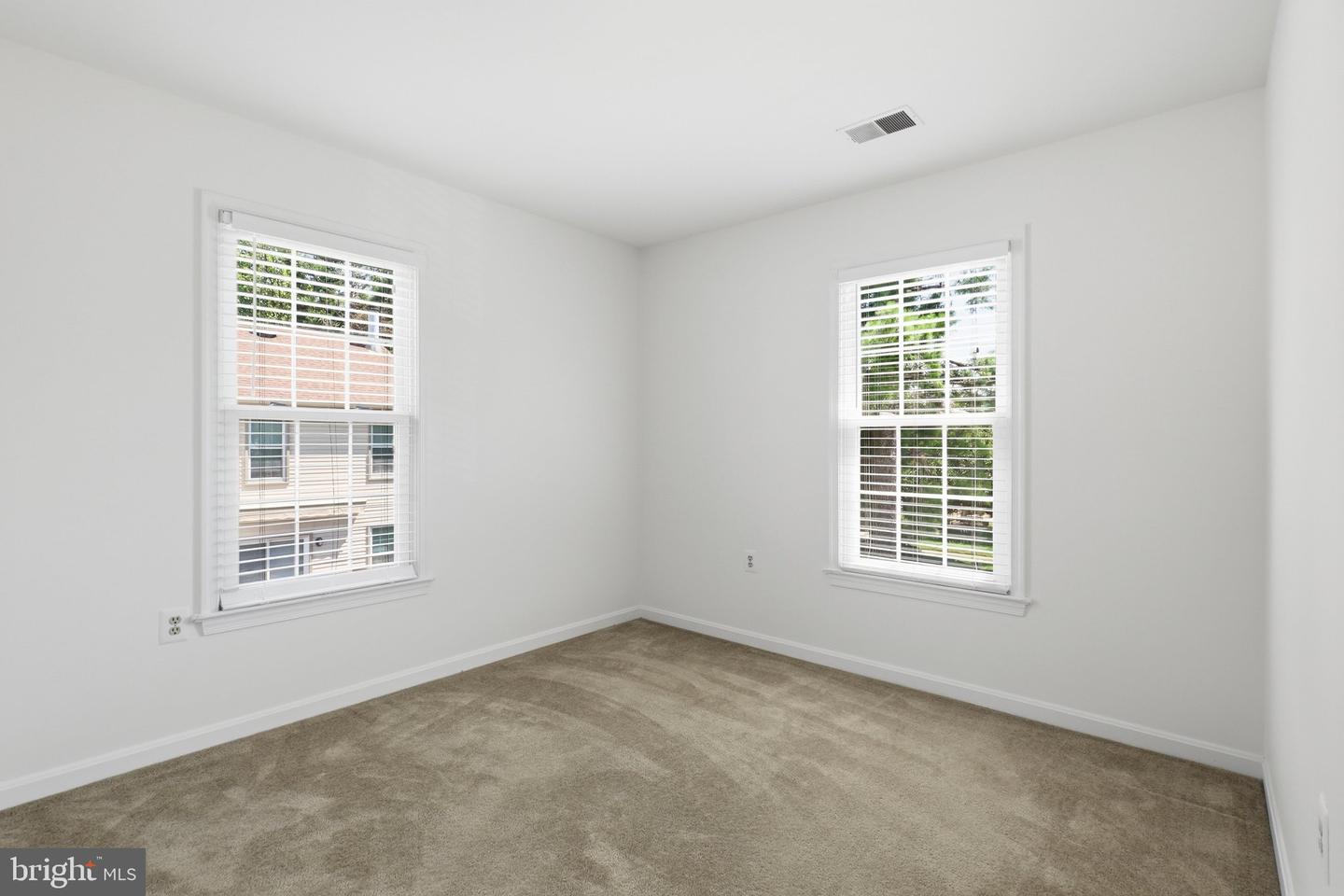 10320 Colony Park Dr Property Photo 16
