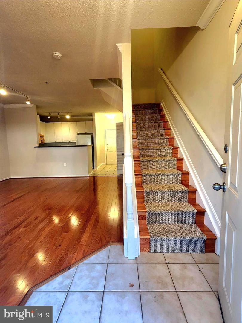2791 Centerboro Dr #182 Property Photo 21