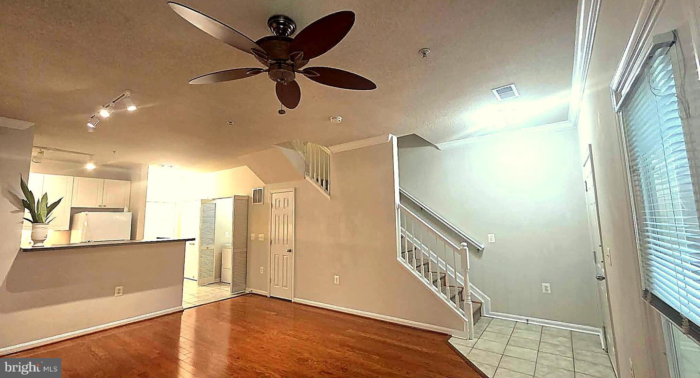 2791 Centerboro Dr #182 Property Photo 28